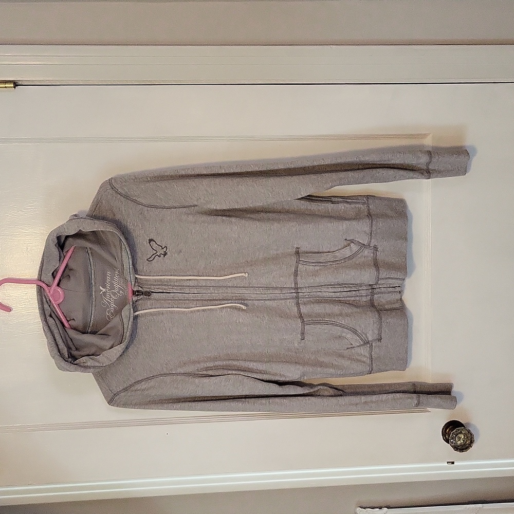 American eagle zip up